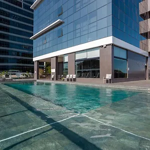 Hilton Garden Brava Hotel